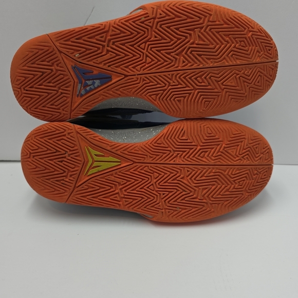 Nike Light Blue Athletic Shoe - Visible Swoosh - Picture 5 of 6